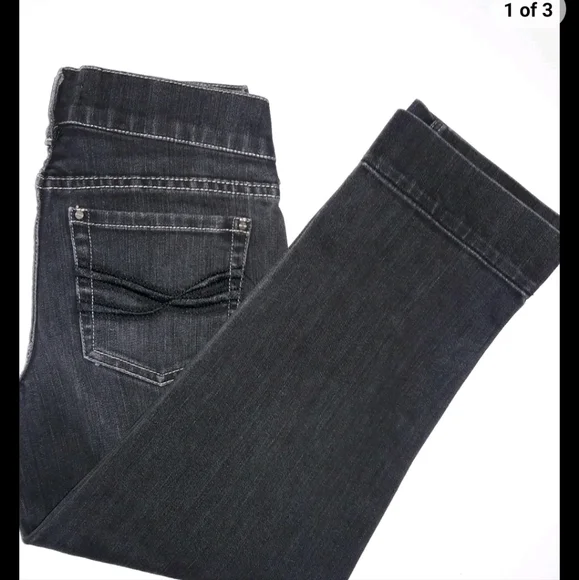 Women's 00 White House Black Market "NOIR" Black Capri Jeans - Picture 2 of 3